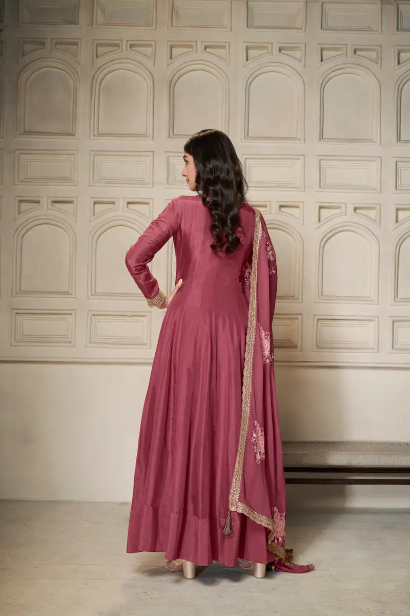 sukartaa dola embroidered gown with dupatta – heavy zari work | onion