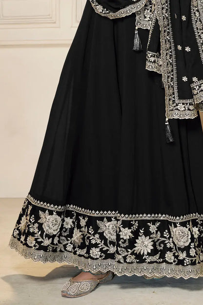 Sukartaa Dola Embroidered Gown with Dupatta – Heavy Zari Work |BLACK
