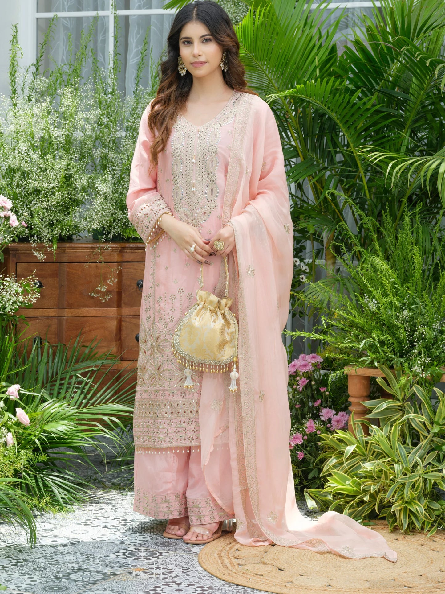 sukartaa stylish partywear suit set in pure chinon with mirror & zari work – pink