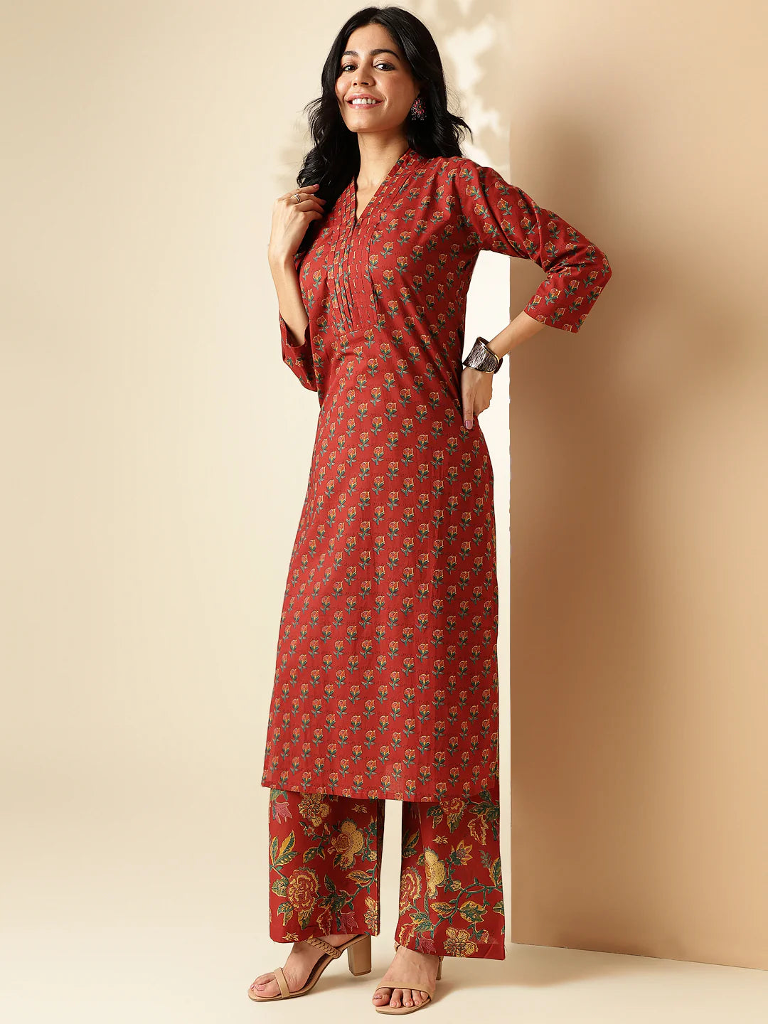 maroon floral printed straight cotton kurta with palazzo-sukartaa