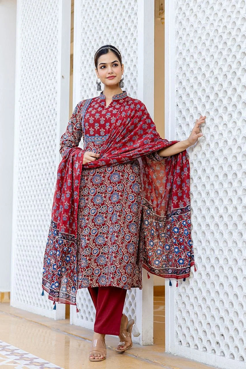 red comfortable premium cotton exquisite adda work-sukartaa