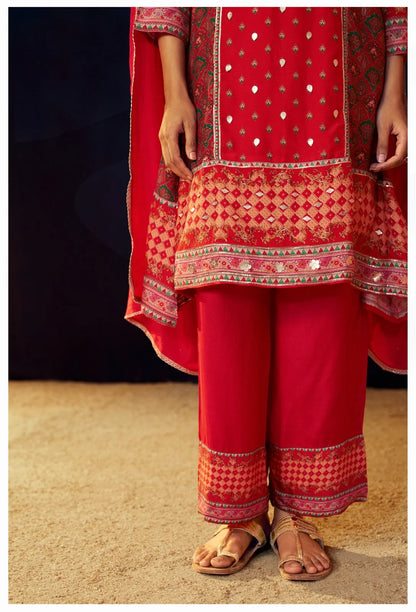 Short A-Line 3PC Muslin Suit Set with Handwork - Sukartaa