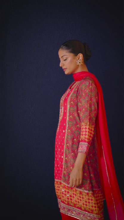 Short A-Line 3PC Muslin Suit Set with Handwork - Sukartaa