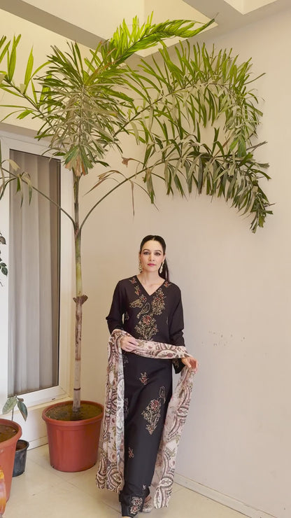 Sukartaa Rayon 3PC Suit Set with Heavy Embroidery & Digital Print Dupatta – Black
